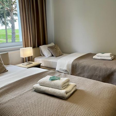 Apartamenty Modrzewiowa Zator Piotrowice  ภายนอก รูปภาพ