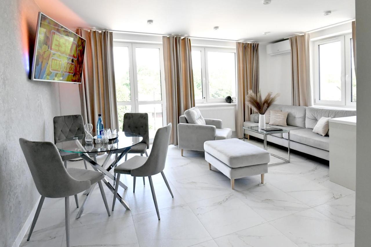 Apartamenty Modrzewiowa Zator Piotrowice  ภายนอก รูปภาพ