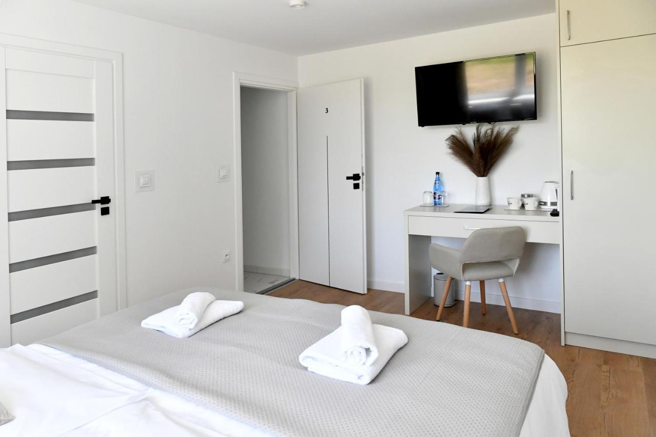 Apartamenty Modrzewiowa Zator Piotrowice  ภายนอก รูปภาพ
