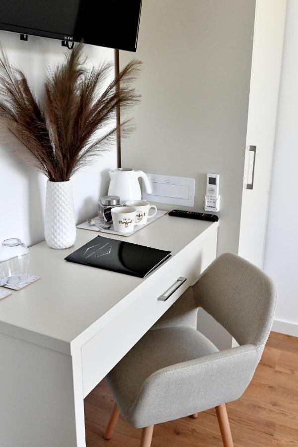 Apartamenty Modrzewiowa Zator Piotrowice  ภายนอก รูปภาพ